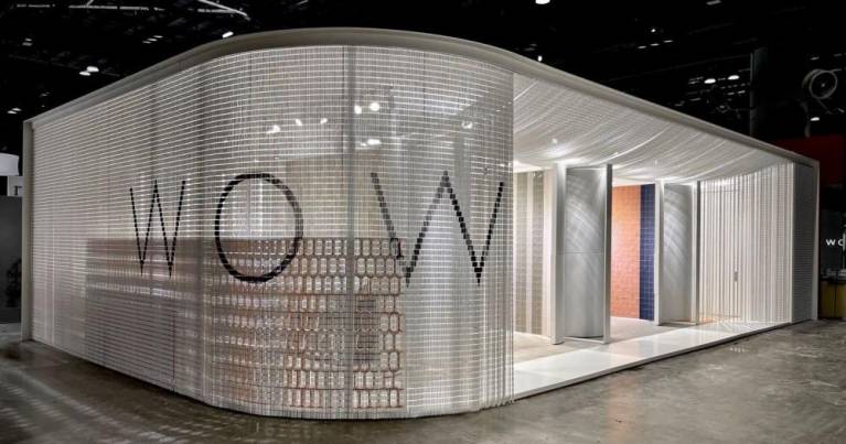Uno de los Best in Show de Coverings 23 ha recaído en un proyecto para el diseño y la confección de stand realñizado por un estudio de arquitectura español